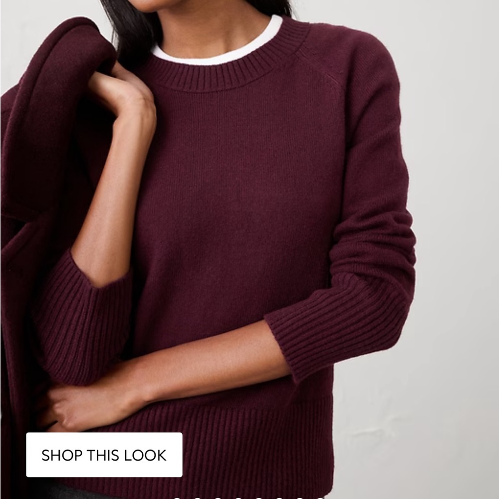 Banana Republic Maroon sweater